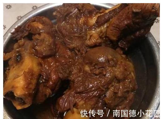 汁水|此菜肉嫩多汁，越嚼越香，慢炖下就吃，有妈妈的味道，美味