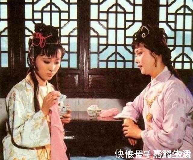 贾宝玉#《红楼梦》中最暗地里护着林黛玉的还有谁说一个大家想不到的人