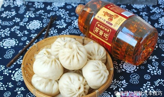 吃了30多年的包子，才知道这馅儿最好吃，就一个字鲜！