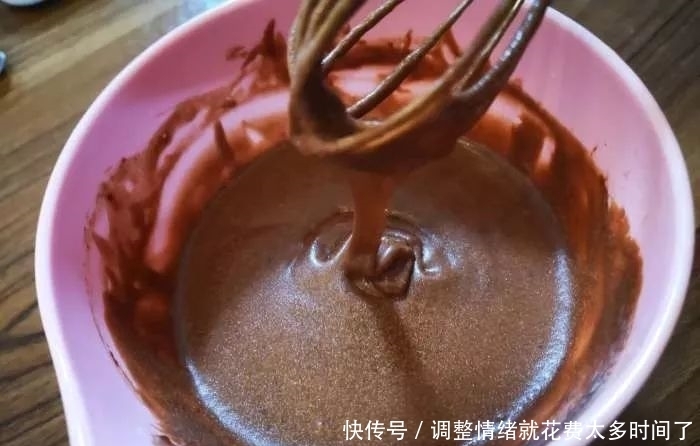 香港街头隐藏美食,珍妮曲奇同款「果仁可可脆片」来咯