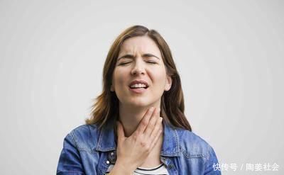 得了咽喉炎,喉咙痒、咳嗽、有异物感5个妙方,不妨使用