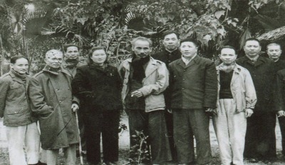 上任|胡志明在华生活20年,与汉文化颇有渊源,为何上任后废除汉字?