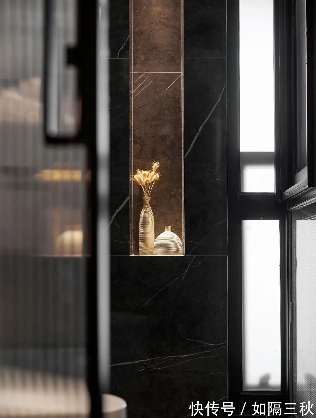 羊毛毯|独居是一个人的狂欢:93㎡三室两厅家装阳台爆改休闲区