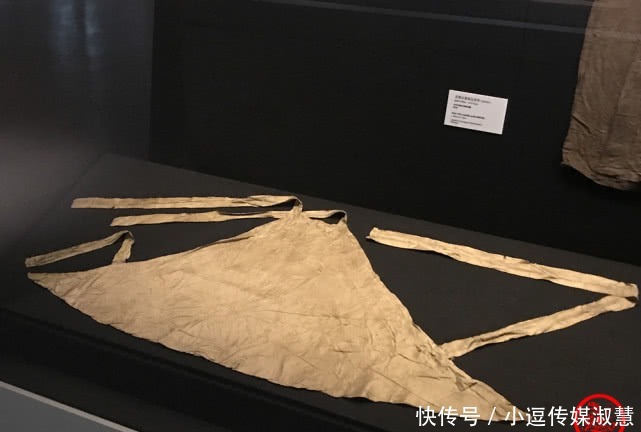 服饰|南宋贵族服饰:照片再现真正的汉服,第九张是开裆裤