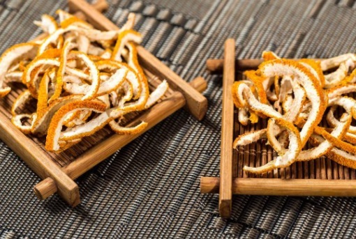 橘子皮|橘子皮不要扔了，和白醋泡一泡，没想到作用如此大，学会受用一生