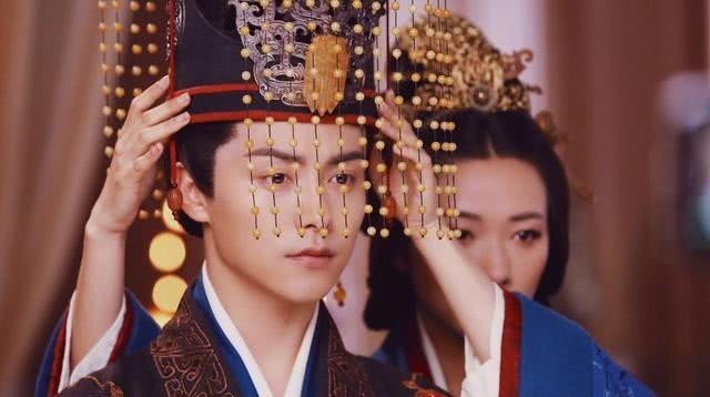 禅让|汉献帝为何主动禅让?帮助曹丕就是在救自己的命,事后被封山阳公