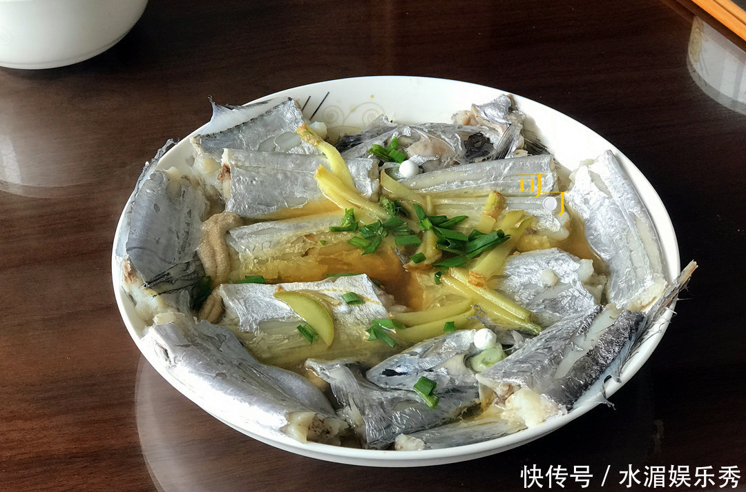 爸妈|端午节请爸妈来家吃饭,六个菜4个粽子300元,你觉得还好吗