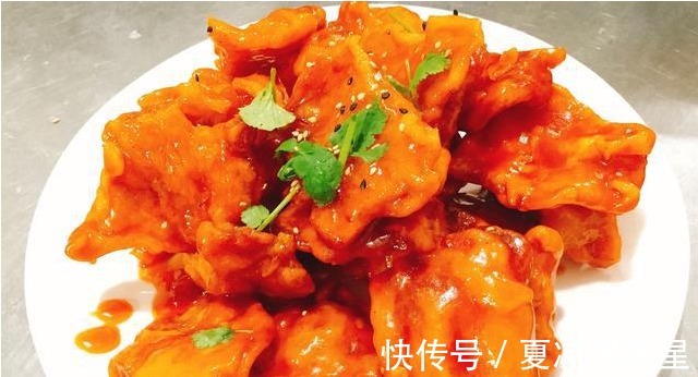 锅包肉的正宗做法,学会几个技巧,干香酥脆,步骤还超简单!