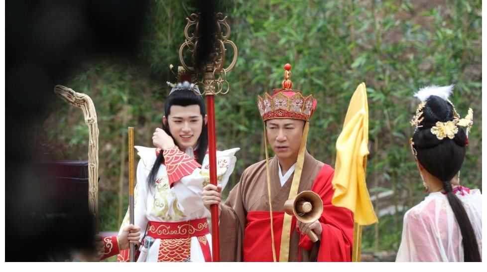 周潔瓊|楊迪想學(xué)豬八戒背媳婦，慘遭女嘉賓拒絕，誰注意事后楊紫說了啥？