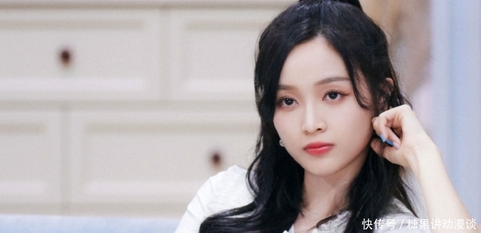 综艺节目|吴宣仪素颜和穿搭被吐槽,说这个圈子女孩不被善待,疑似回应