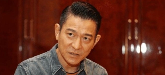 刘德华私信陈小春，《披荆斩棘》有第二季没？陈小春的回答好搞笑