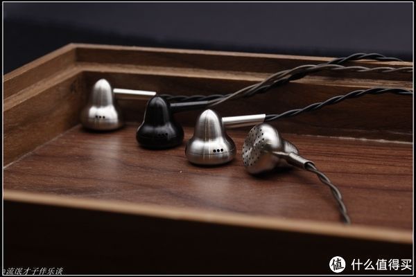 bell|流氓才子伴乐谈 篇二十九:【最后一代奥特曼?】钛铃PLUS试玩手记