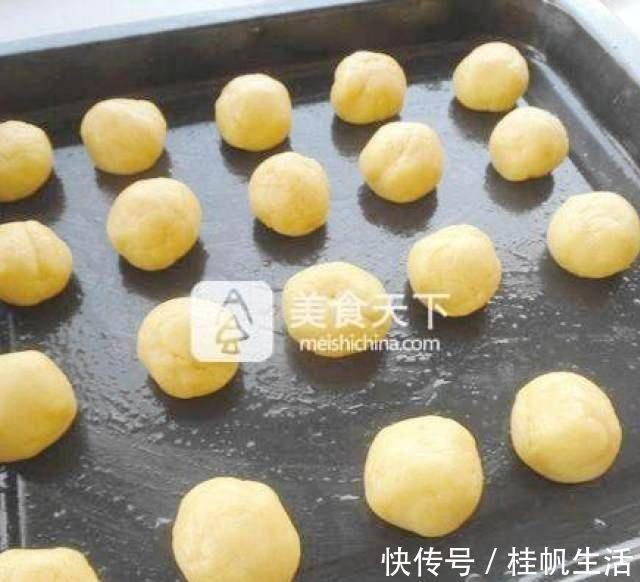 迷你芝麻酥，香酥可口，自制零添加，超简单的下午茶小点