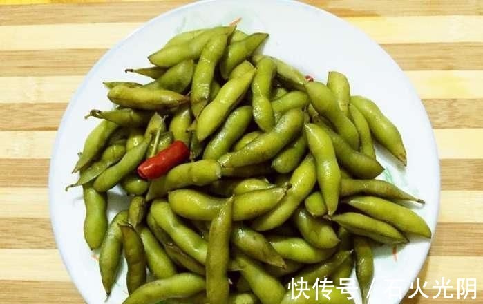 抗癌|这些食物是天然的“抗癌高手”, 每天吃一点, 远离癌症更长寿!