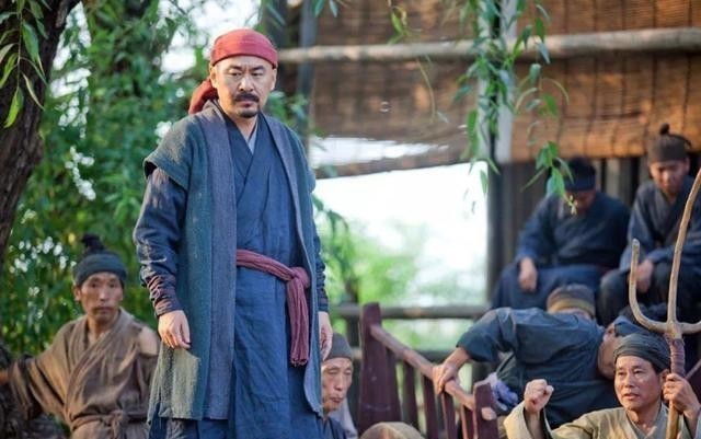 赵匡胤|宋太祖赵匡胤，其策划的“杯酒释兵权”，奠定了宋朝软弱的基调