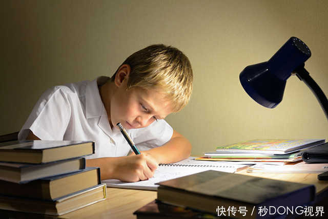 用眼习惯|帮助孩子预防近视的关键，竟然是“远视储备”！