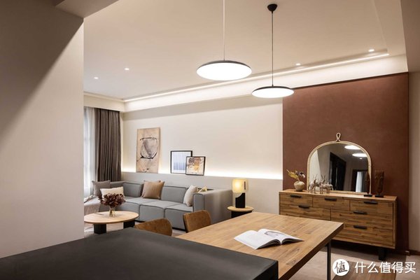 夫妻|广州夫妻的新家火了,全屋侘寂风,融合简约美,简单却有高级感