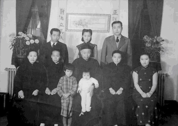 夏文运|他是中国最牛“汉奸”,吃日本喝日本的,却用8字杀死2万日军