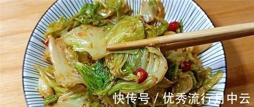 做法|教你凉拌包菜的做法,牢记这几点,成菜好吃下饭,做法简单又营养!