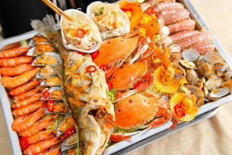 容易引发黄褐斑的食物 感光类食品会增加黑色素