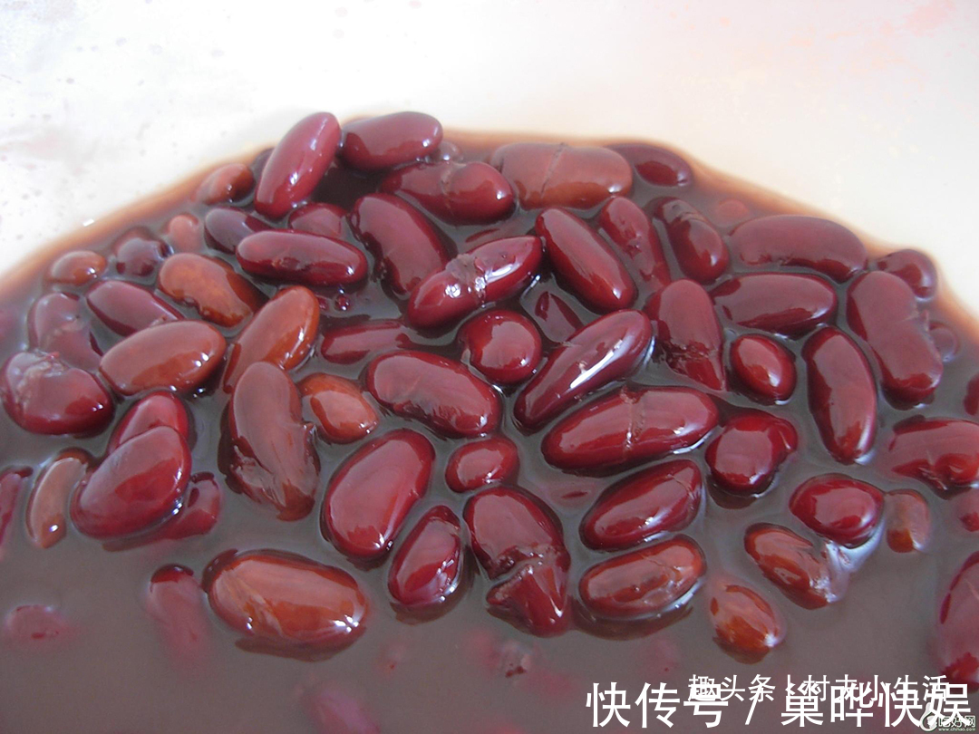 不管煮红豆还是绿豆，提前多加一步，3分钟全煮烂，真是省钱