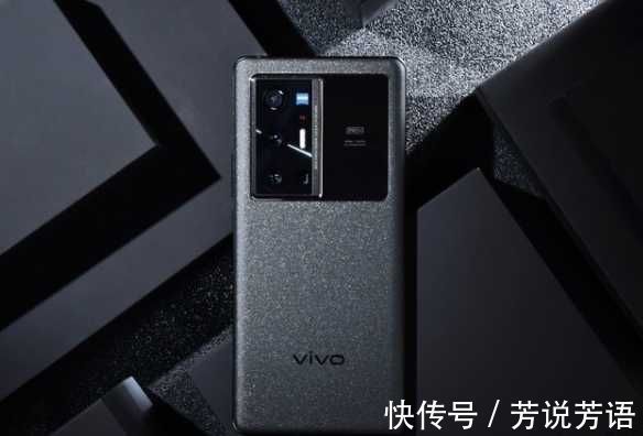 小芳|春节前想买台手机，小米mix4和vivox70pro+之间，该如何选？