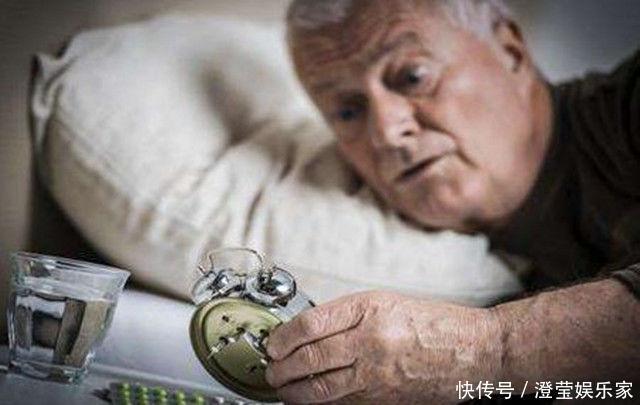 肝不好的人,晚上睡觉时如果有4个表现,恭喜,肝病正在好转