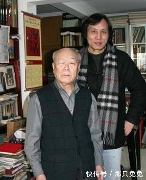 年代|弟子回忆80年代的欧阳中石:写书法一细节,瞬间让我顿悟!