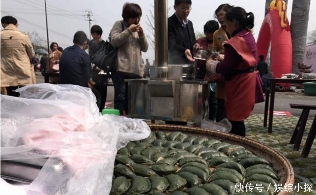 稀罕|70岁婆婆摆摊卖这种“稀罕”小吃,一月收入上万,你吃过吗?