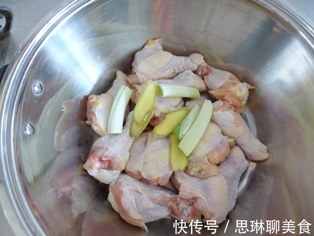 海鲜|海鲜不仅味道鲜美,营养还丰富,来个一锅炖,真是鲜