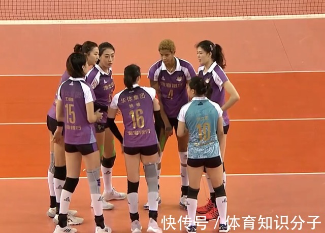 李盈莹|25-10!25-12!决赛一边倒,天津女排接近夺冠,江苏无还手之力