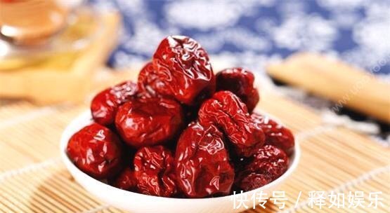 养颜|人到中年想长寿 ,三种食物要多吃,排毒养颜、滋补身体,试试看