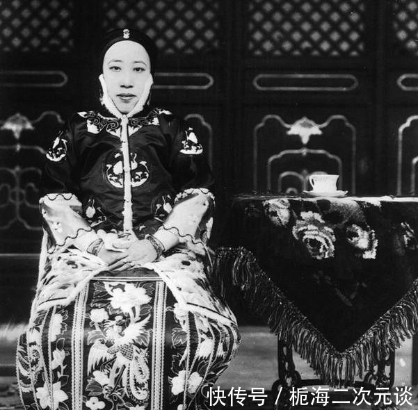 罕见|罕见老照片:袁世凯夫人,戴笠的情人,张灵甫妻子!