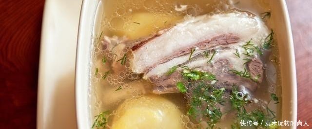 羊汤|羊汤店老板透露炖羊肉时,这3样缺一不可,汤浓肉香,膻味全无