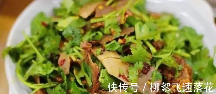 海蜇头|天气闷热,这三道凉拌菜看着就很消暑!