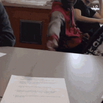 |搞笑GIF:看完这图片后你们还敢做伴娘伴郎不