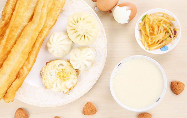 咖啡|早晨是“养寿”黄金期，若有5个坏习惯，或慢慢偷走你的“寿命”
