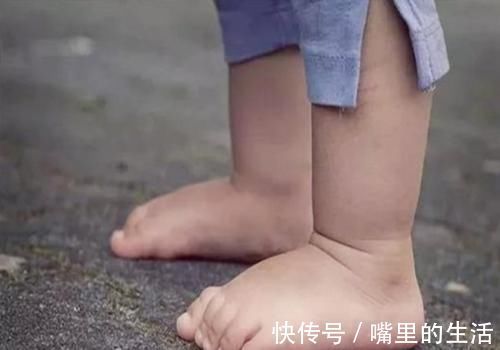 保温箱|宝宝大脑几岁会发育完全?三岁前出现这些标志,恭喜你,娃很聪明