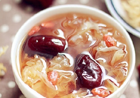 枸杞子|女人要想气色好,一定要常喝这6款汤水!营养师让你远离黄脸婆