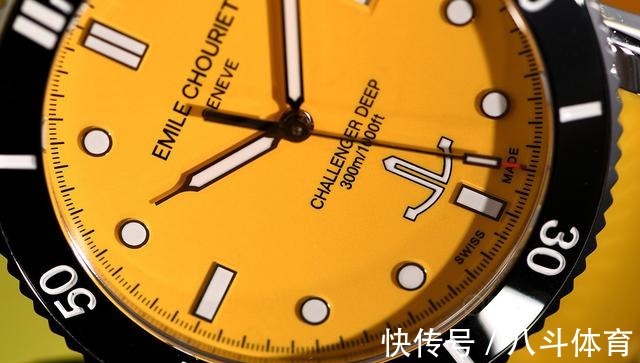 表冠 公价1万2 这块潜水表绝对够“毒”!