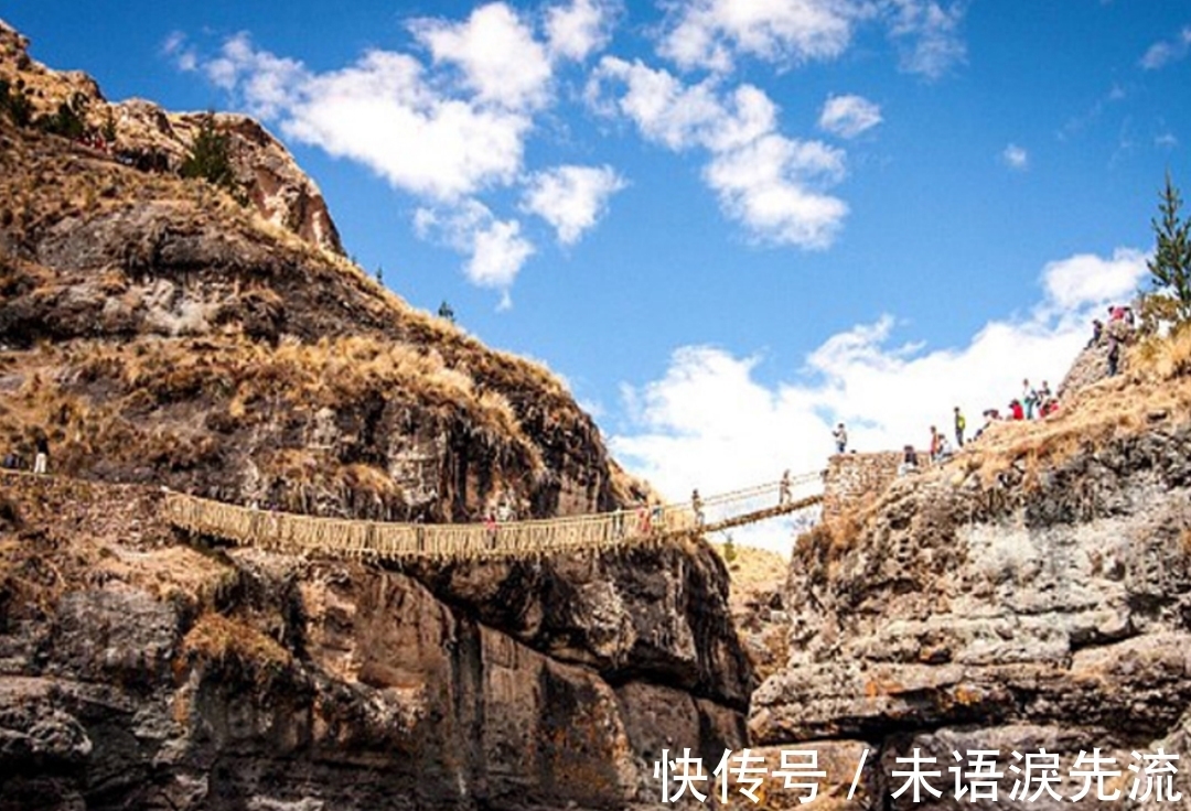 悬崖|悬崖上“草绳桥”你敢走？历经500年风雨不垮，能同时行走几十人