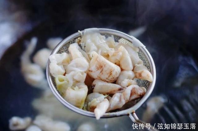 甲状腺|甲状腺有结节的,不妨多吃4种食物,越舍得吃,或许结节散得越快