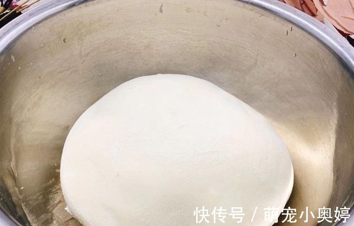 酵母发面根本不用等！老师傅：多加1步，20分钟发满盆，快速省事