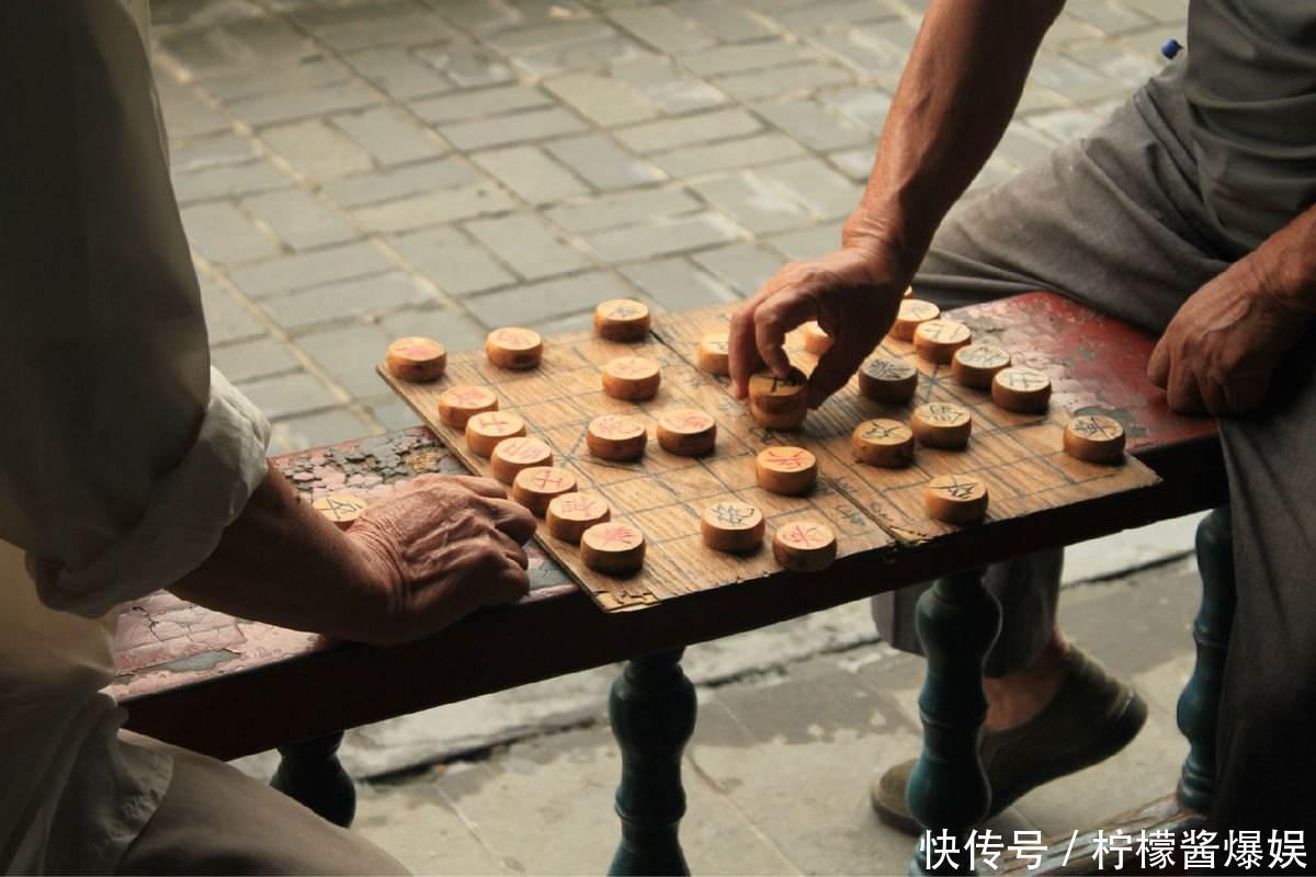 疾病|老年痴呆离你并不远,这1点是中招的“祸根”,花一分钟看看吧!