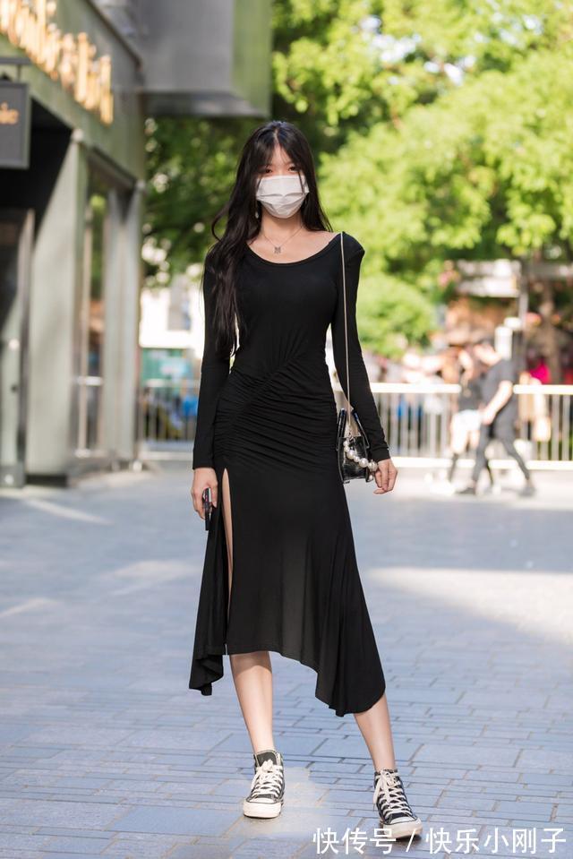 穿搭 散发独特气质的酷女孩，靠的是黑色的穿搭，穿出高冷的女神气质