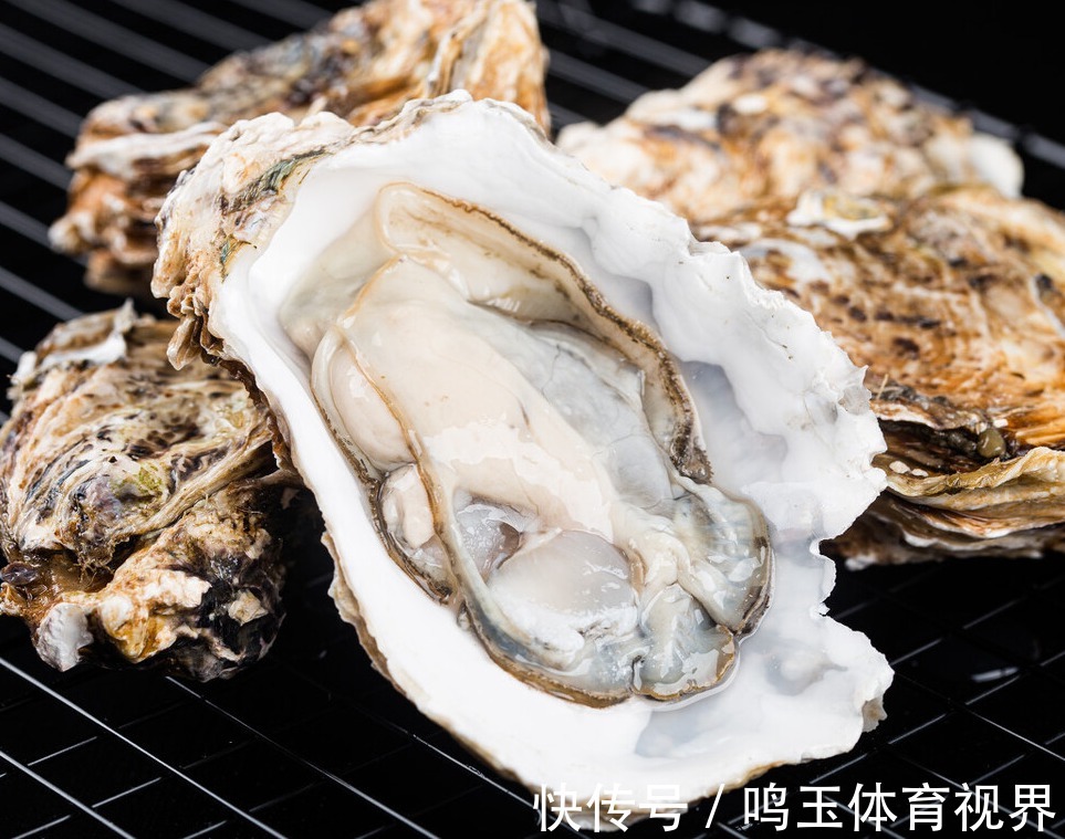 食物|每天吃鸡蛋会骨质疏松?骨科医生:除了鸡蛋,3种食物也很伤骨