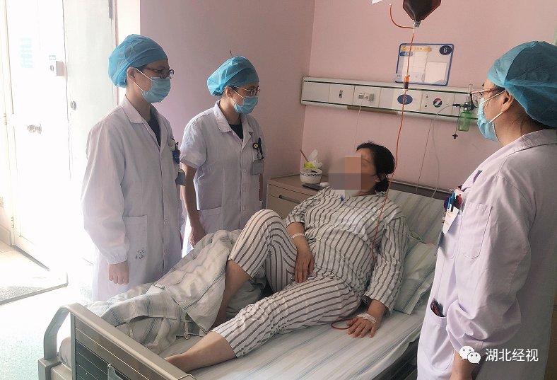 妇产科|女子每天如厕超10次，被迫剖腹，竟是因为十年前的决定