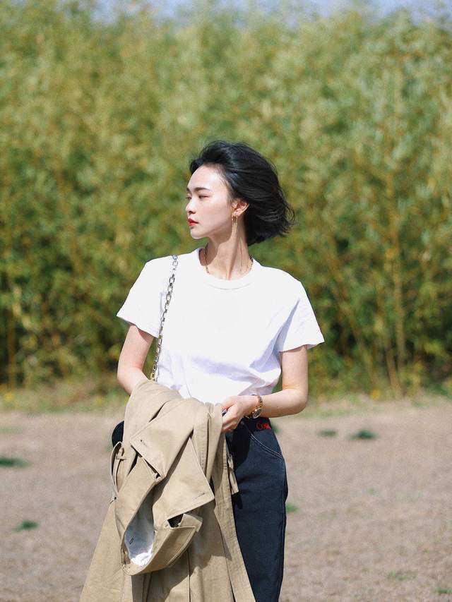 针织衫|风衣是秋天的标配,搭配牛仔裤气质绝了,年轻活力又高级大气