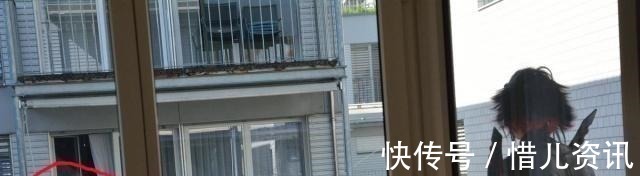 cos们|国外男子cos女装大佬,却被对面小孩发现,求小男孩阴影面积