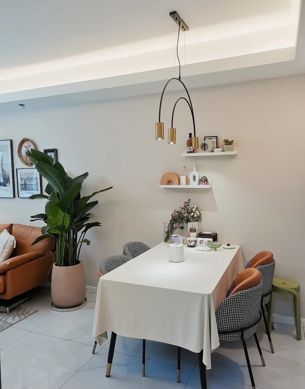 搭配|如果我有房,一定照着她家这样装,全屋配色让人赏心悦目,好喜欢